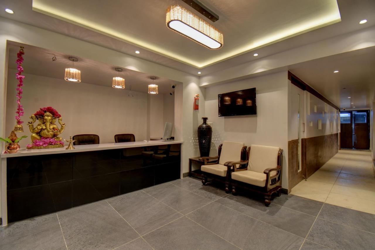 Elite Hotel 罗纳瓦拉 外观 照片