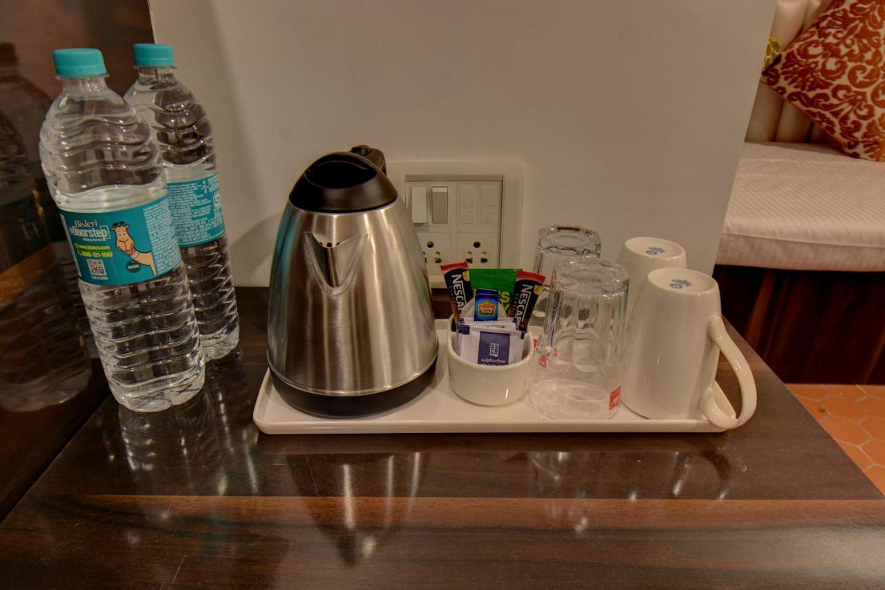 Elite Hotel 罗纳瓦拉 外观 照片