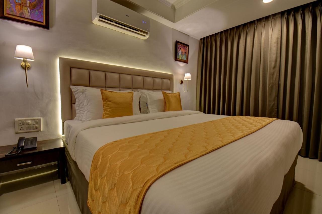 Elite Hotel 罗纳瓦拉 外观 照片