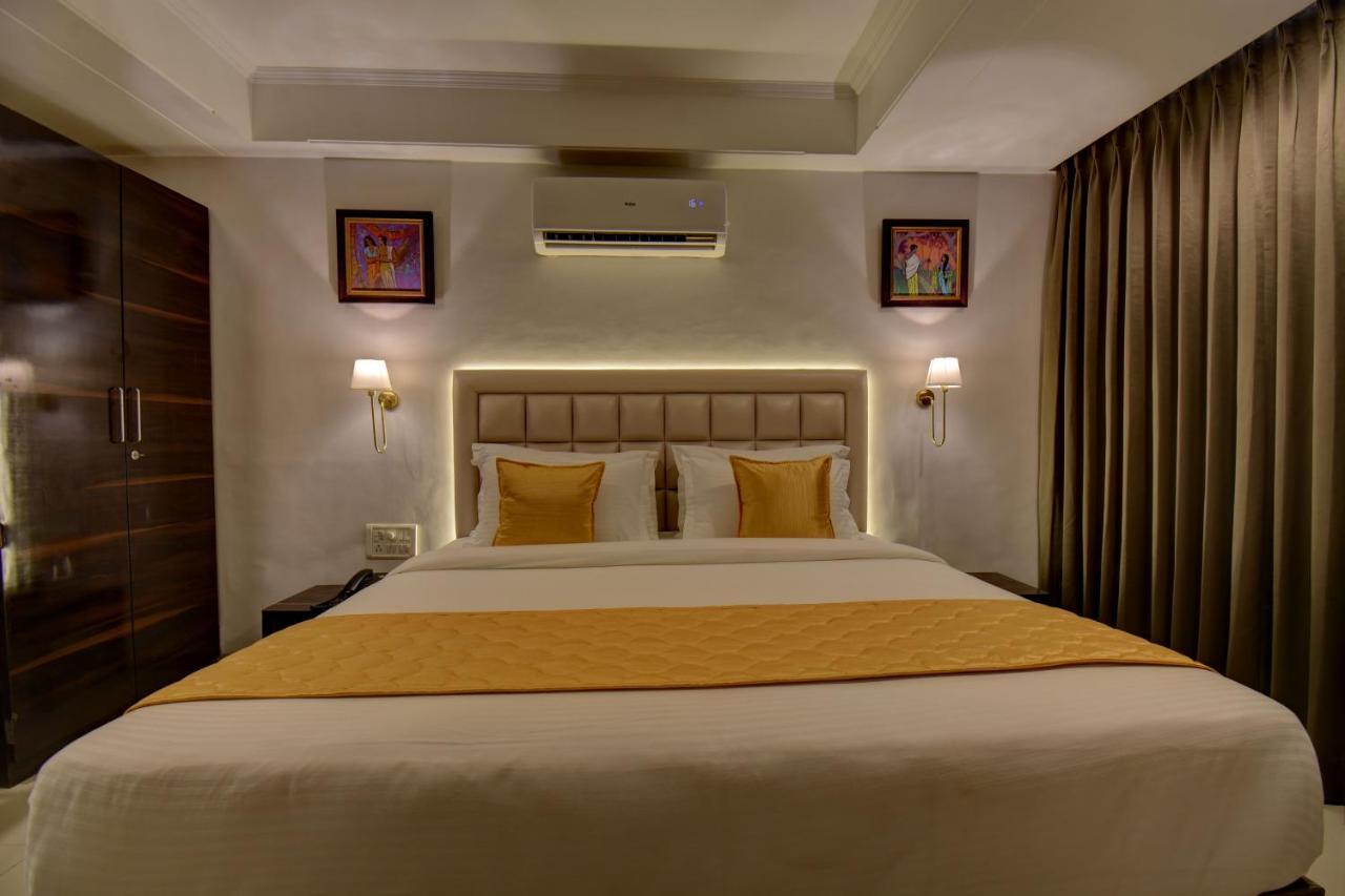 Elite Hotel 罗纳瓦拉 外观 照片